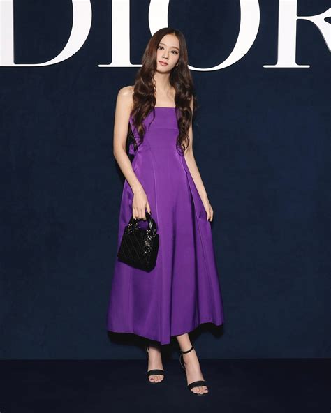 is jisoo the global ambassador of dior|Jisoo Dior fashion week.